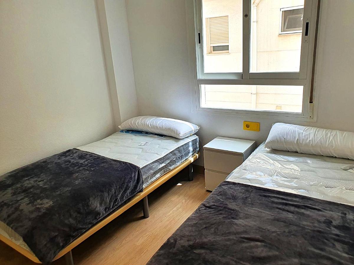 Newly Renovated Two Bedrooms Apartment In Villa Marina Benidorm Dış mekan fotoğraf